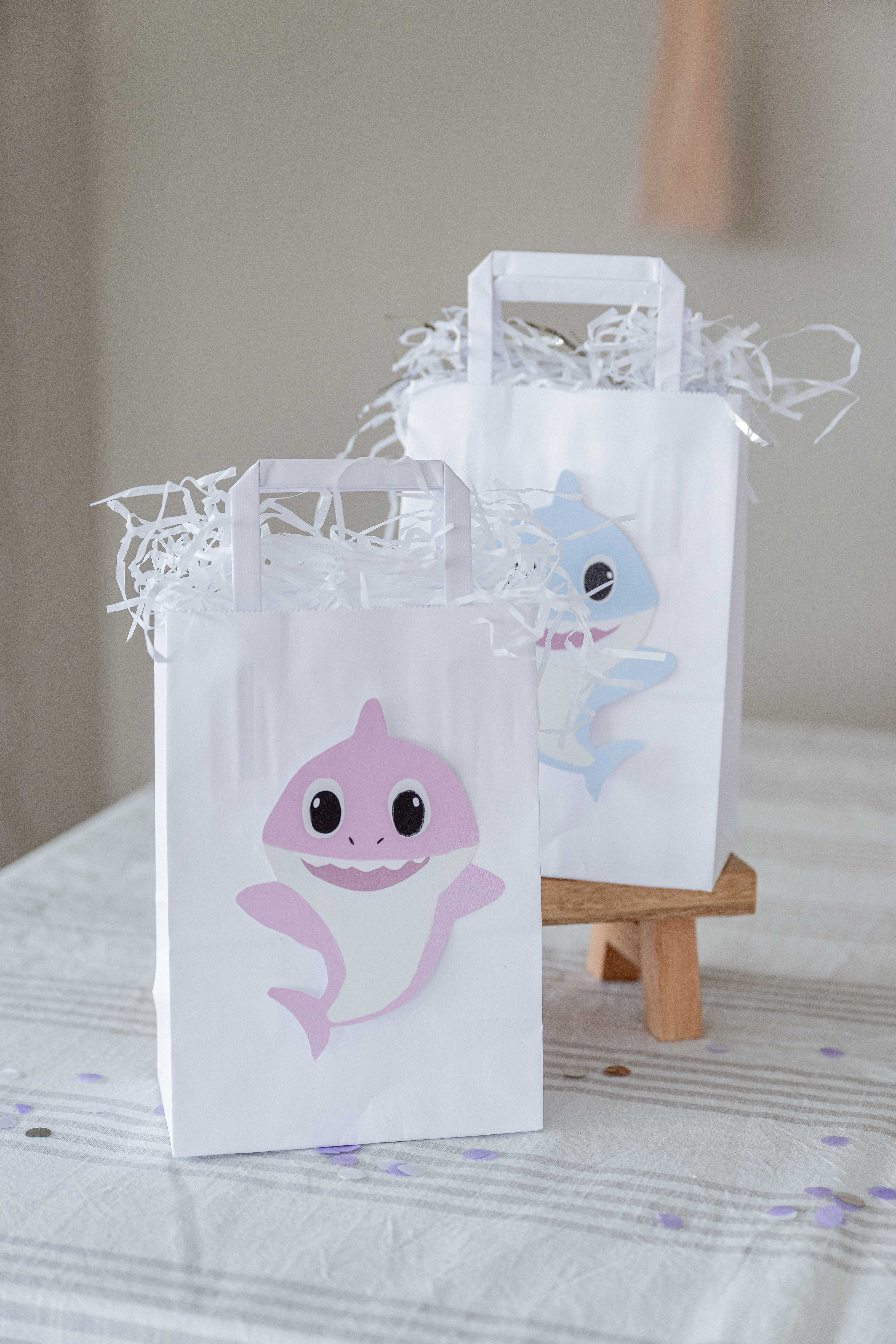 Bolsas Sorpresitas Asas Blancas Baby Shark (8 unidades)
