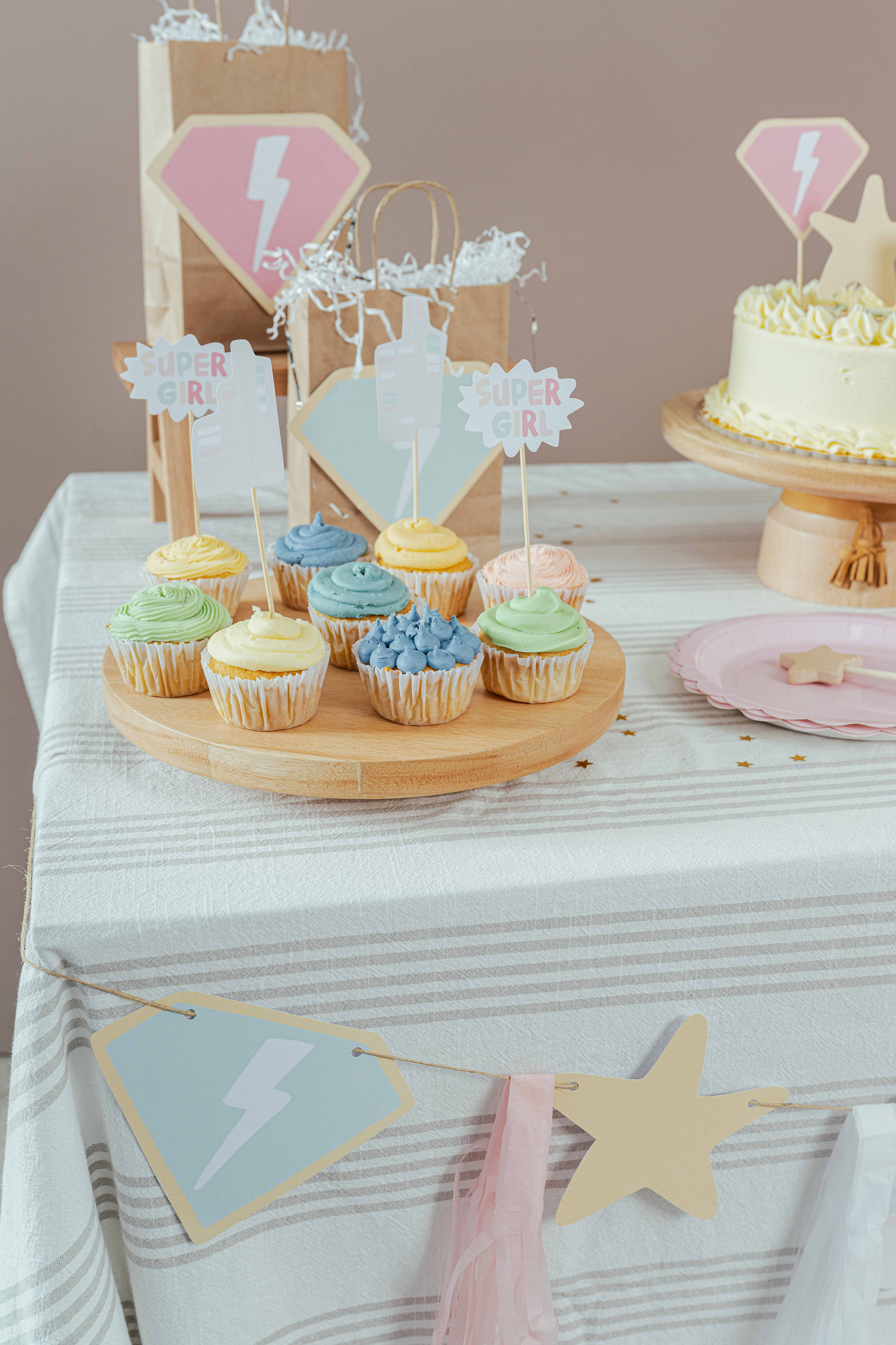 Topper Cupcakes Super Girl x12 unidades