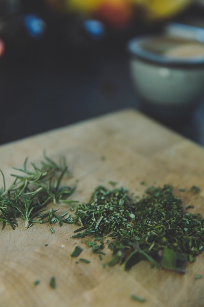 Chopped fresh herbs