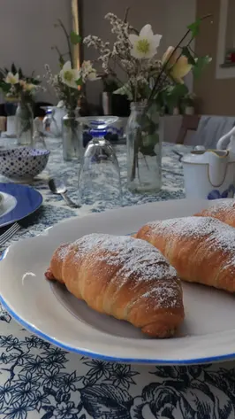Colazione con prodotti locali / Breakfast with local products