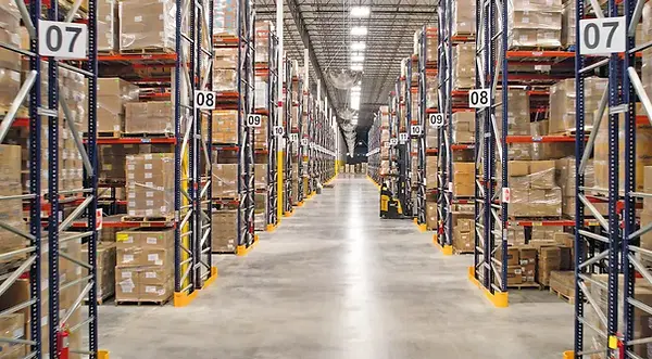 California 3PL warehouse with pallet storage racks