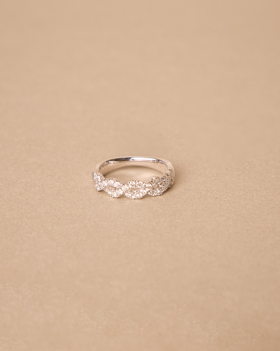 Demi Alliance Ring