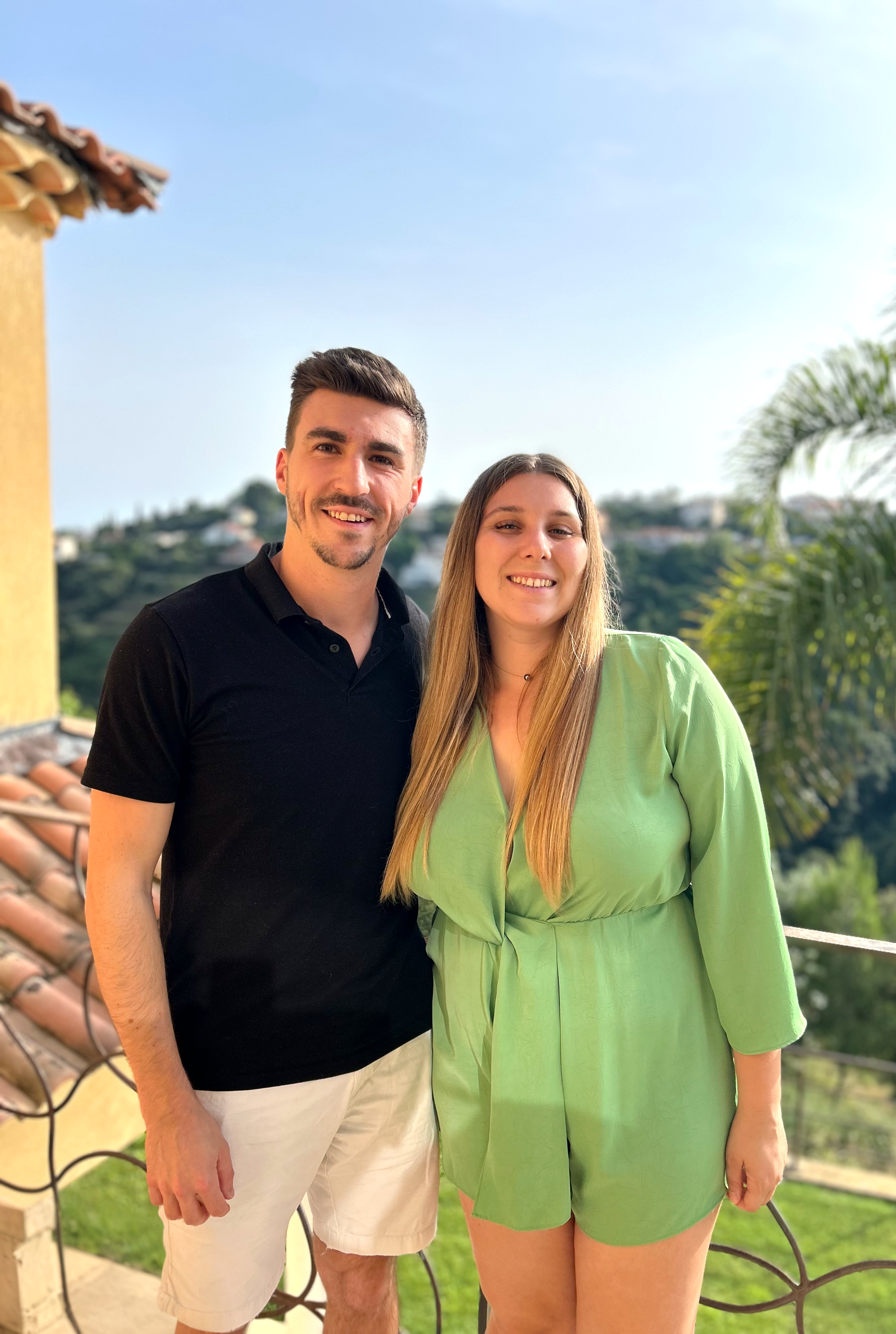 Anthony & Laura, fondateurs d'Azur Hébergements