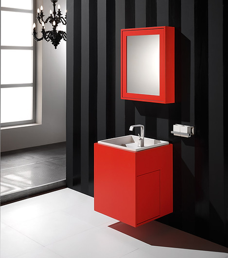 Mobile bagno Revolution su misura, design moderno ed elegante progettato da Studio Cacurio a Mira e Dolo.