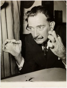 Salvador Dalí – Instituto Tomie Ohtake