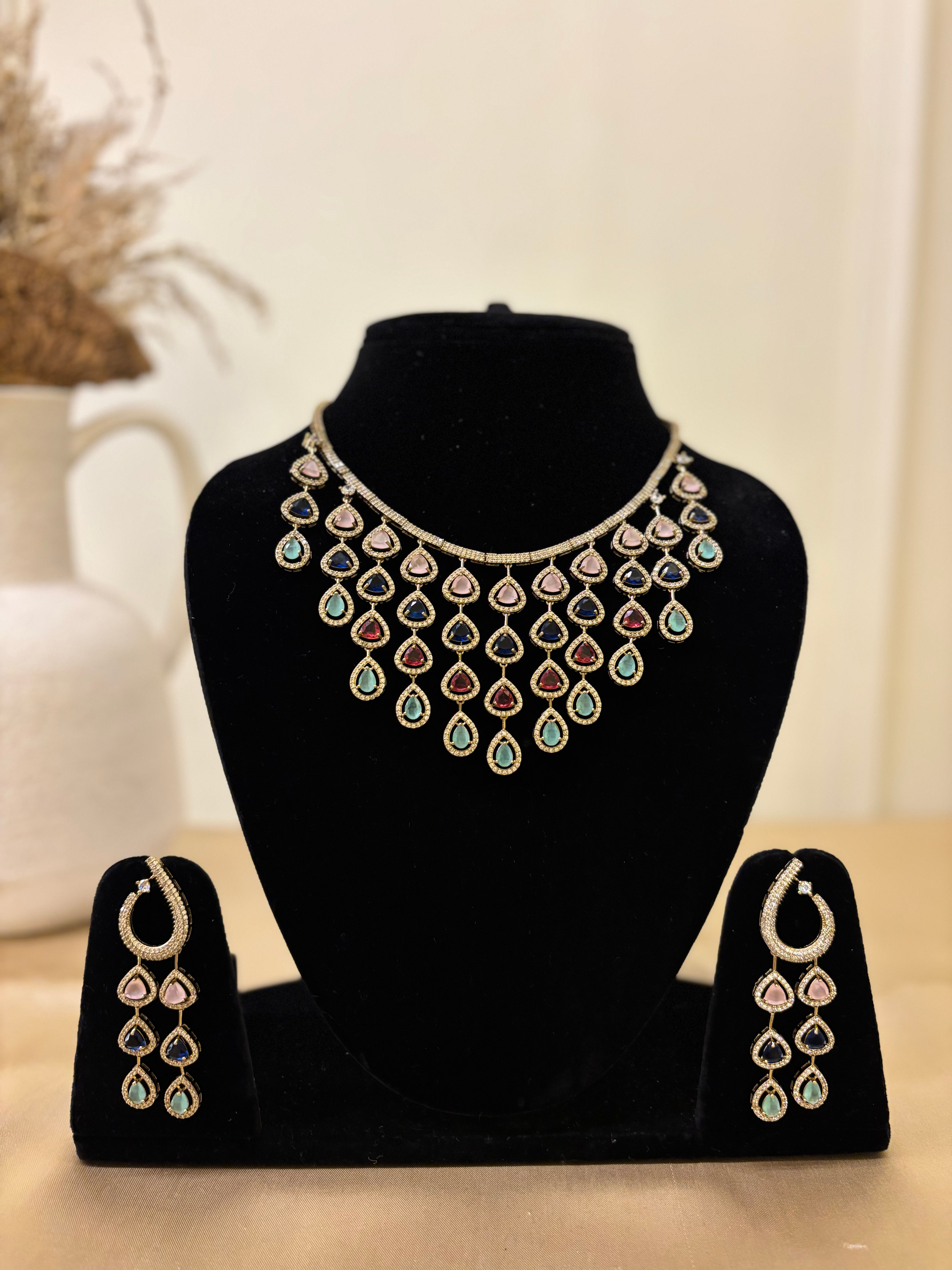 Mosaic Necklace Set