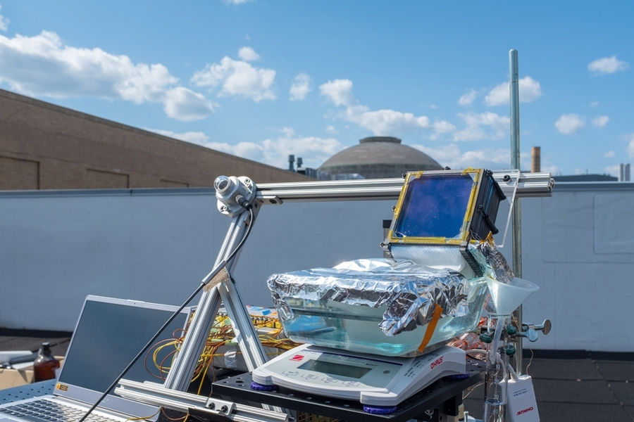 Desalinización de agua alimentada por energía solar