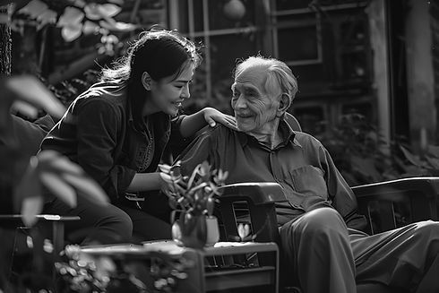 schwarzweissportrat-von-eltern-und-kindern-die-als-familie-zeit-miteinander-verbringen(1).