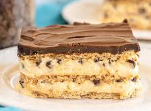 PEANUT-BUTTER-CHOCOLATE-ECLAIR-CAKE.jpg