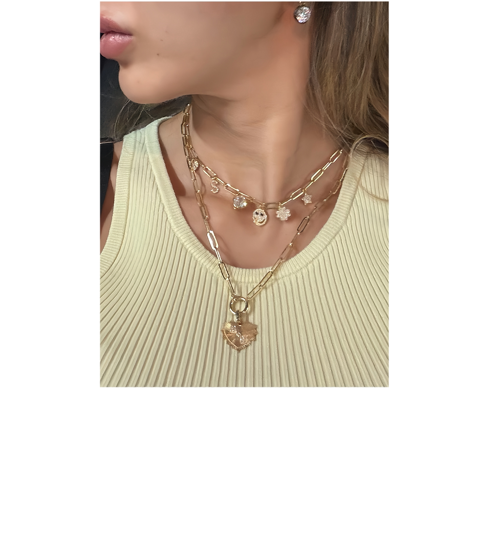 Thumbnail: Custom Heart Love Token Medium Pendant in 18K Gold