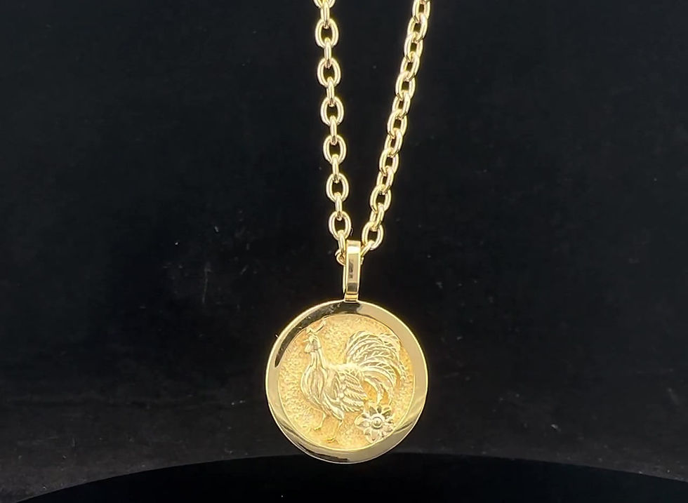 縮圖：Rooster Talisman Pendant in 18K Gold