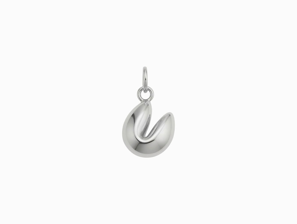 縮圖：Fortune Cookie Charm in 18K Gold