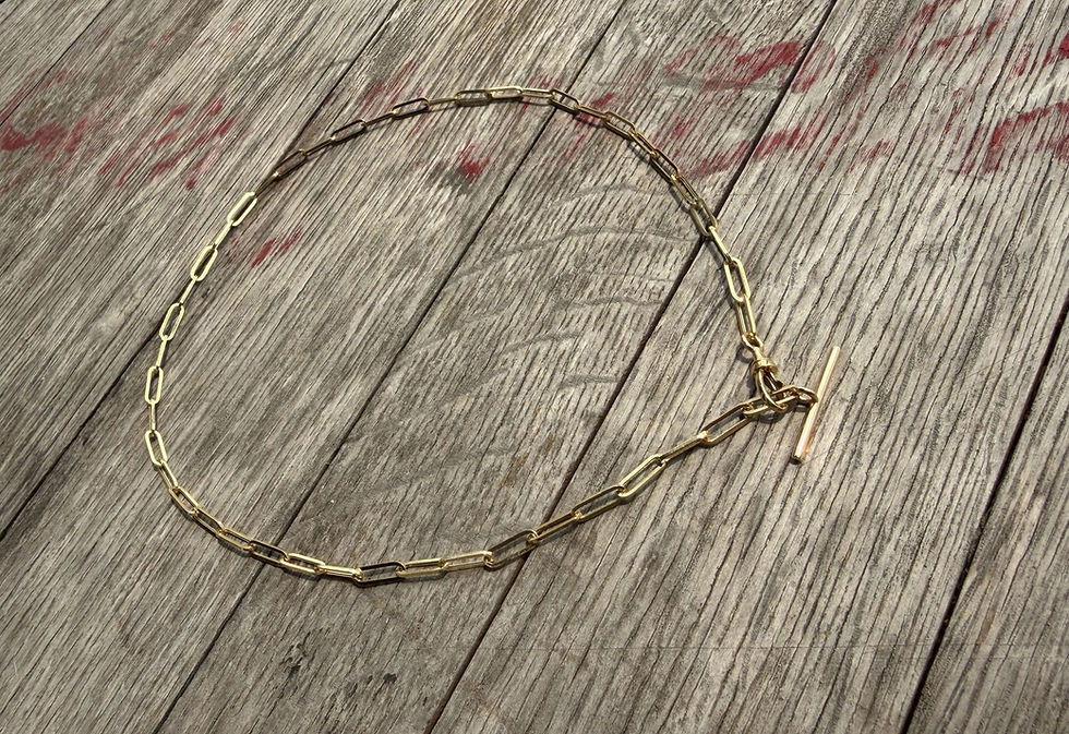 Thumbnail: Eternal Toggle Paperclip Necklace in 18K Yellow Gold