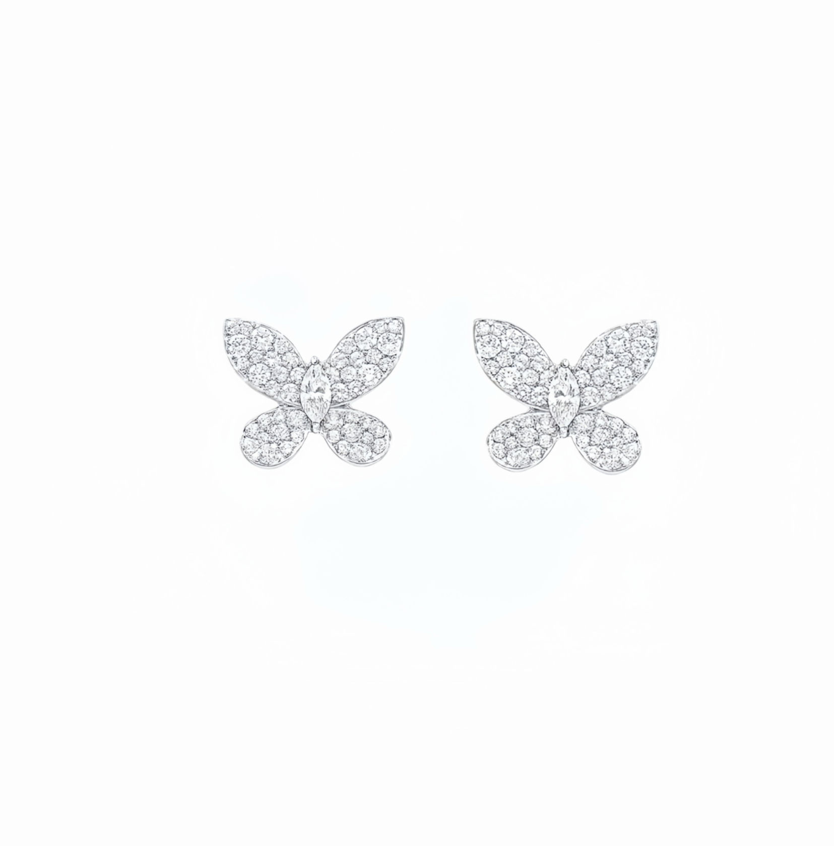 Lab Grown Butterfly Diamond Stud Earrings in 18K Gold