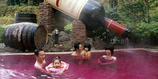 10 Strangest Public Baths In The World