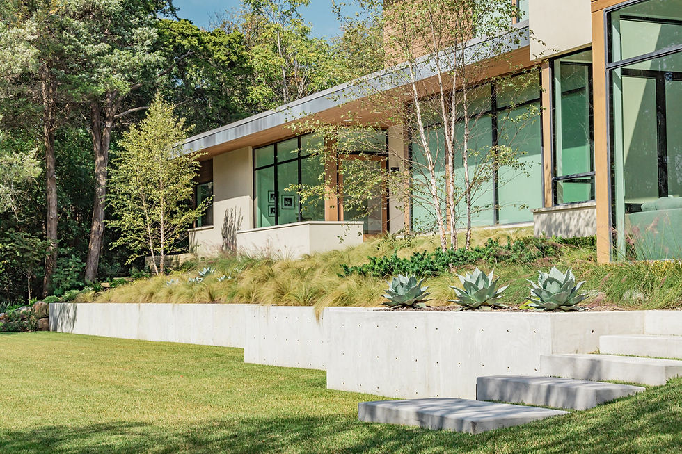 ddla-design-meadowood-modern-rear-landscape-concrete-retaining-wall.jpg