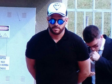 Em Morrinhos, motorista de Cristiano Araújo contesta em audiência velocidade de carro.