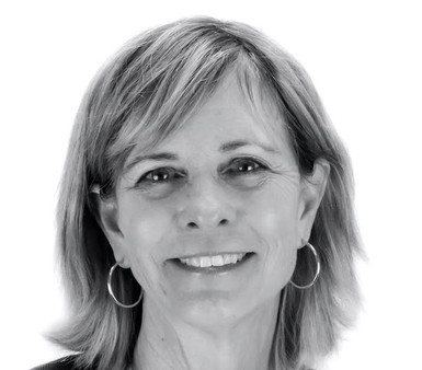 Speaker to discuss developing custom content