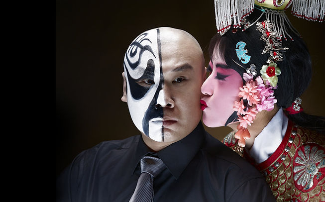 Chinese Opera Kiss
