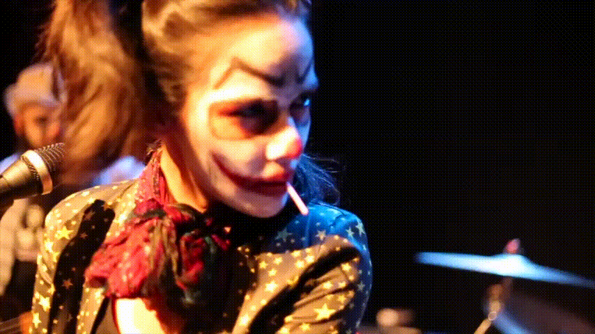 [ creepy clowns ]
