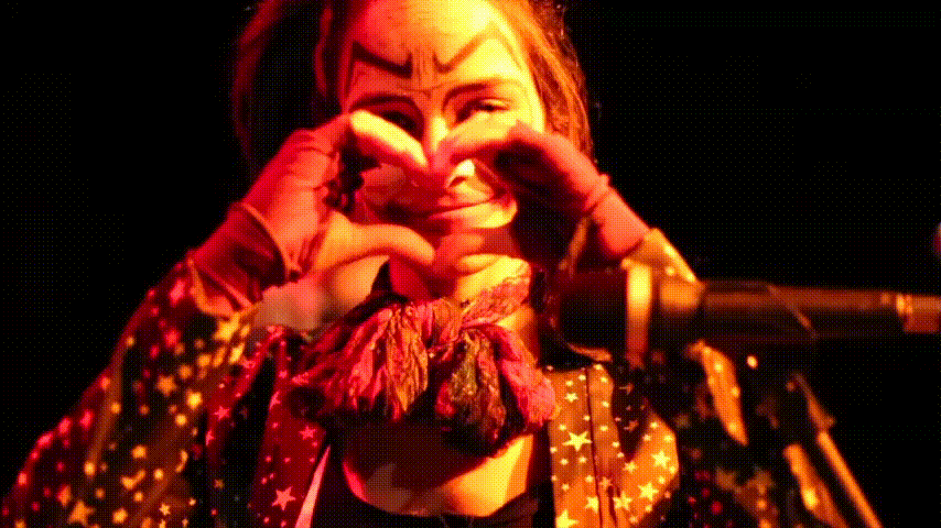[ creepy clowns ]