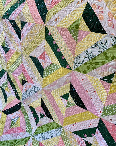 Longarm Quilting | Grayscale Quilt Co