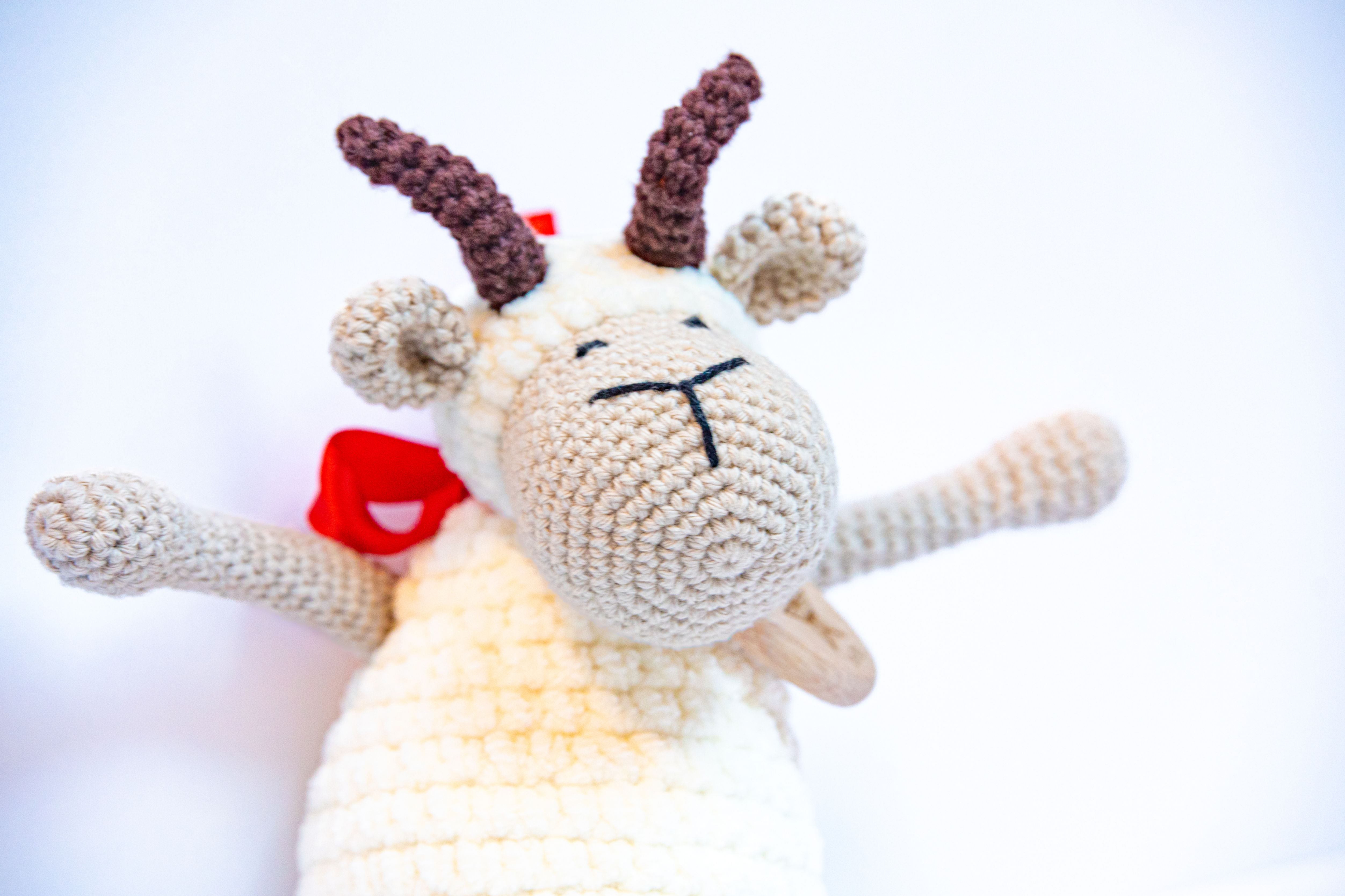 Peluche mascotte Yusuf