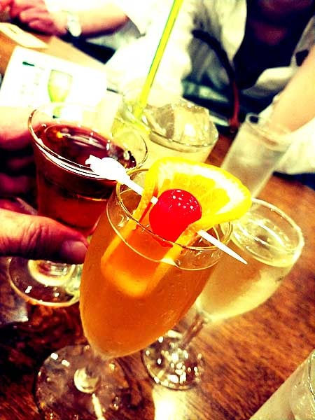 神谷バーの電気ブランとハチワイン