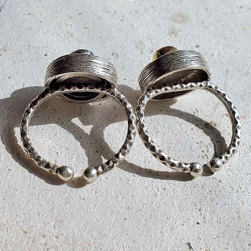 サムネイル： ムオニナルスタメテオライト（隕石）リング