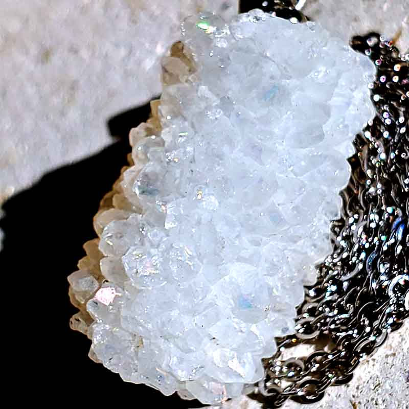 サムネイル： 【天然オーロラ水晶】アナンダライトペンダント