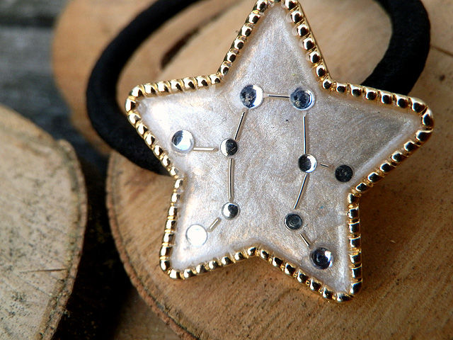 サムネイル： 星のヘアゴム！～ホワイト～牡羊座から乙女座