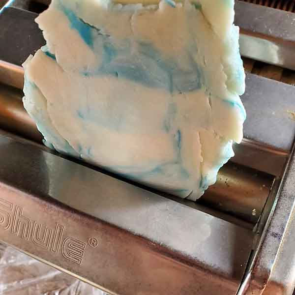 樹脂粘土の色のブレンド