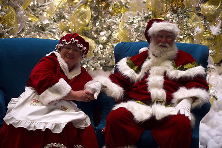Santa and Mrs Claus 2024.jpg
