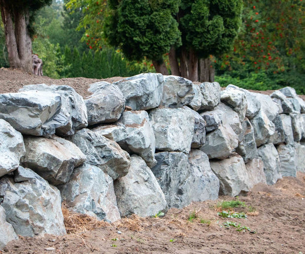 monroe rock retaining wall