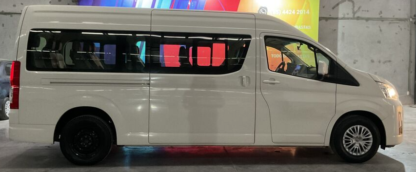 Miniatura: Toyota Hiace 2021