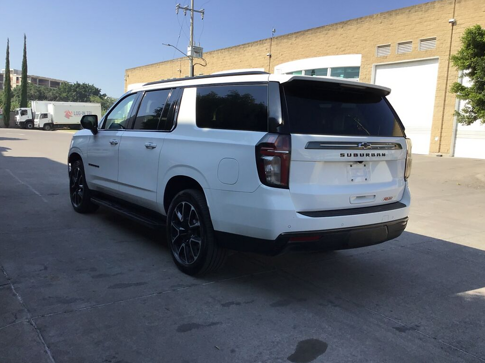 Miniatura: Chevrolet Suburban 2021