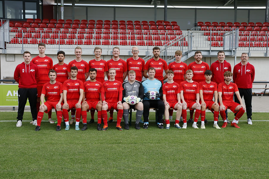 2. Herren Teamfoto.jpeg