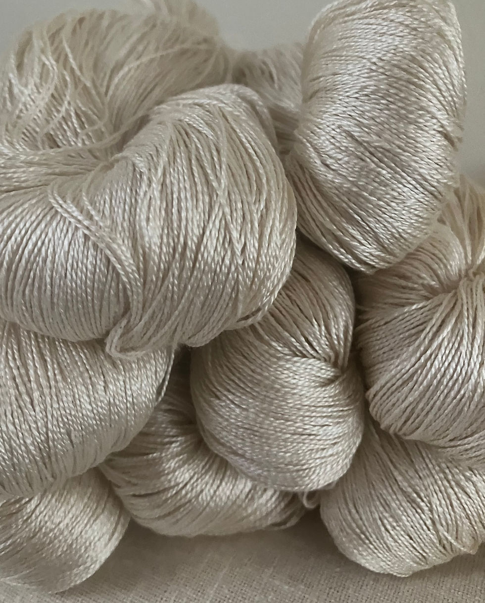 Mulberry Silk Yarn Undyed | Luxe Handweaving