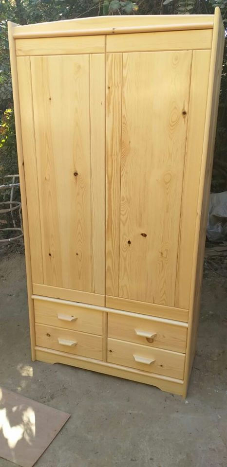 ARMOIRE