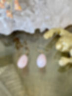 boucles d'oreille en opale rose et gold filled