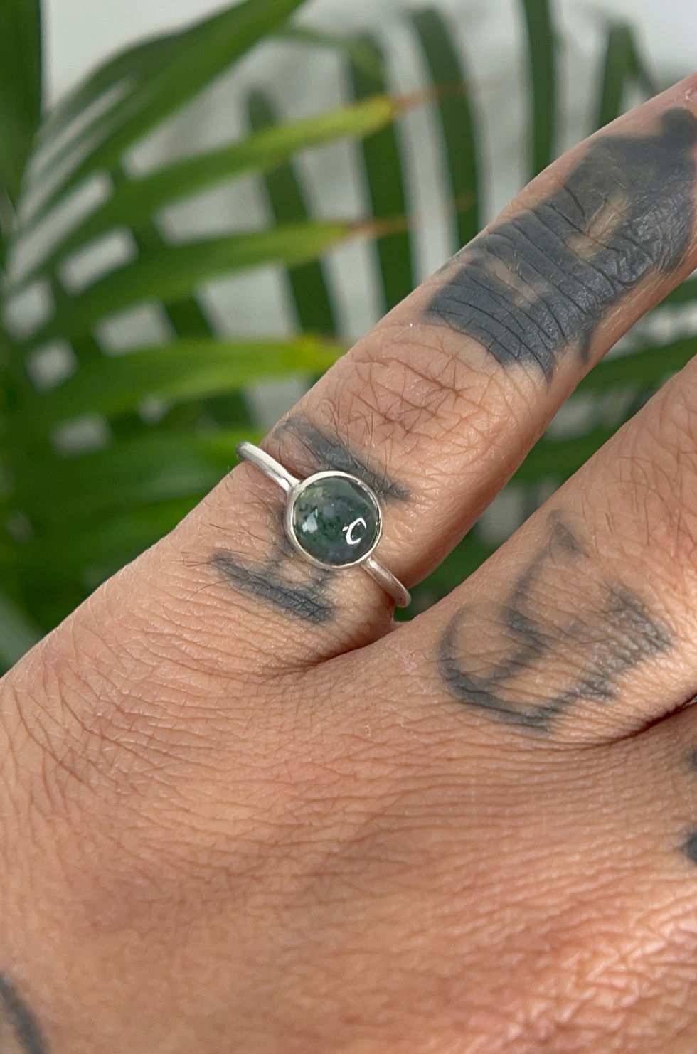 Thumbnail: Moss Agate, thin polished band