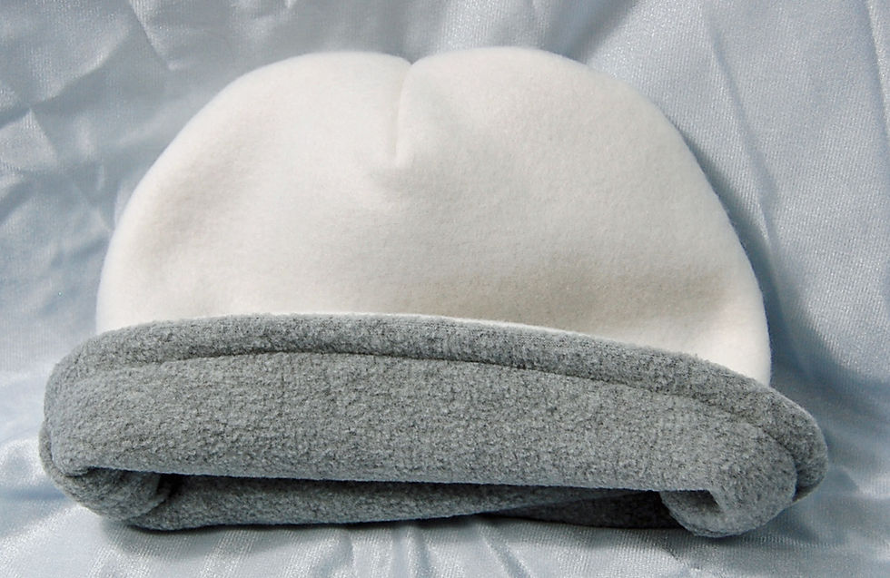Thumbnail: Unicorn/flowers embroidered polar fleece beanie
