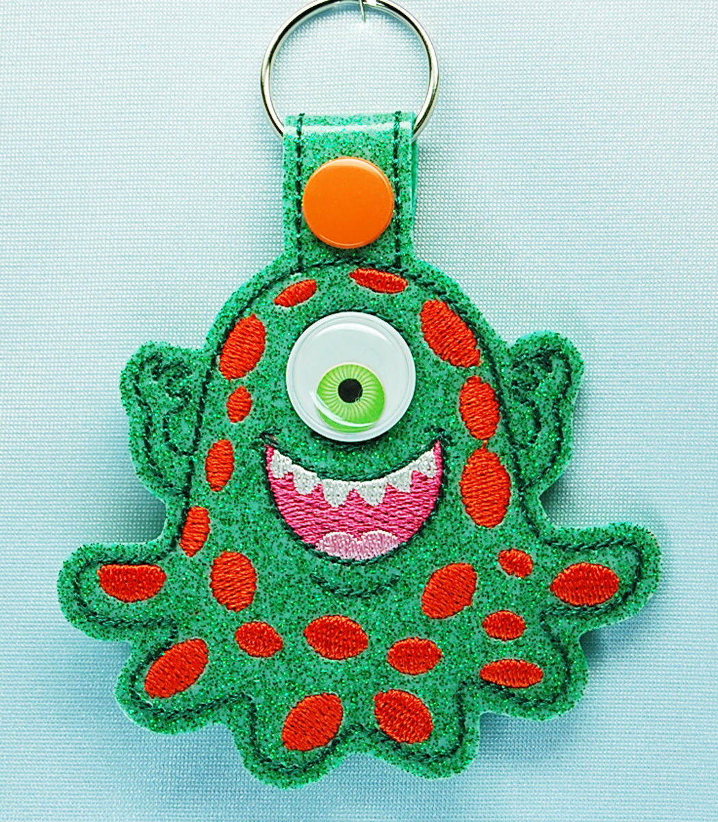 Monster googly eye snap tab key fob - green/green