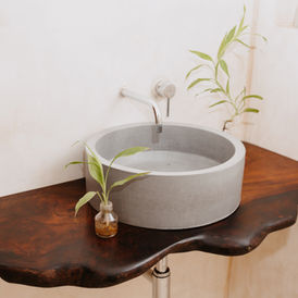 Live-edge sink counter