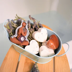 Thumbnail: Mini Heart Bath Fizzies