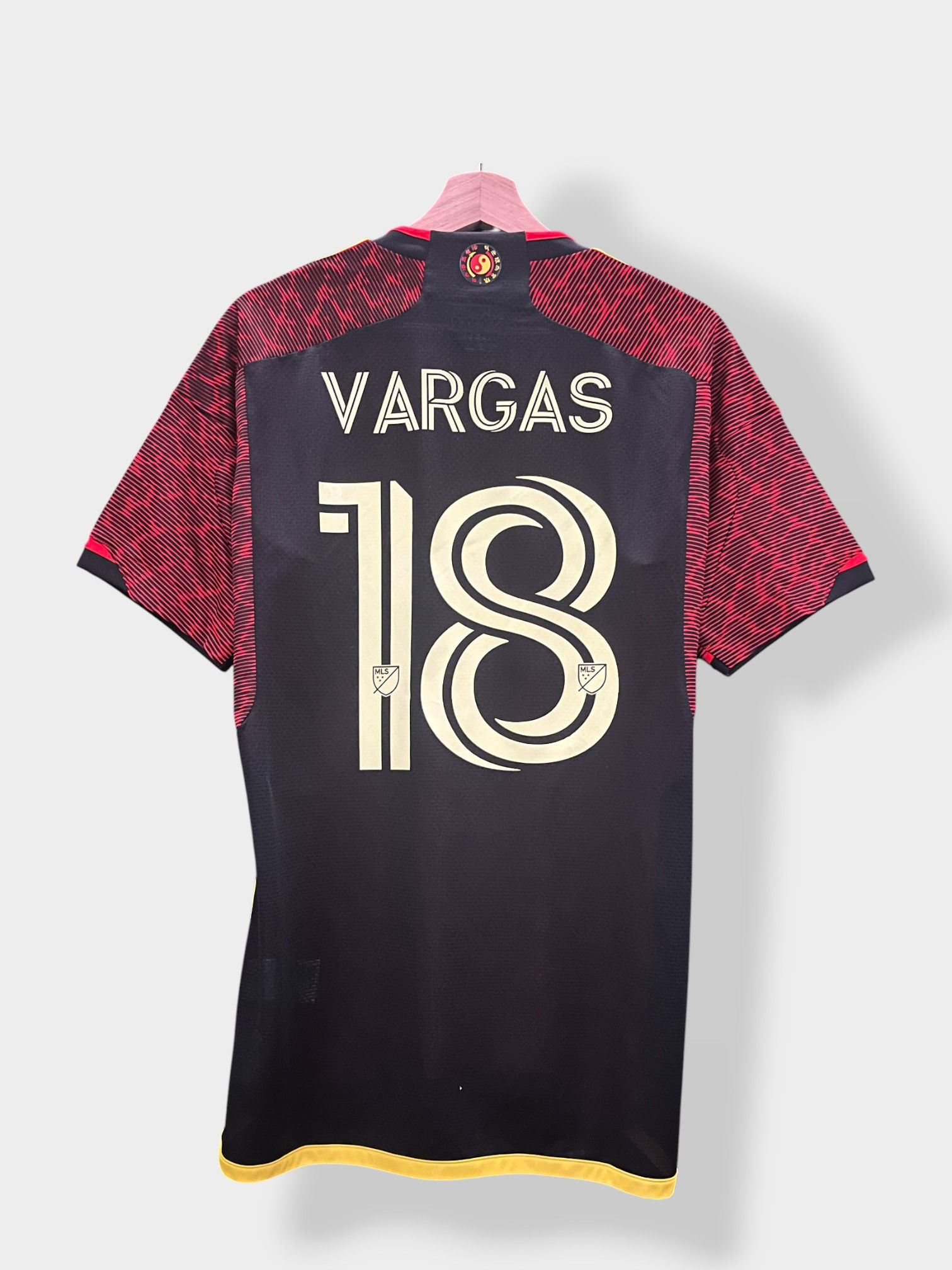 adidas Seattle Sounders 2024 PV Away Jersey - Vargas #18 - M - USED: Excellent