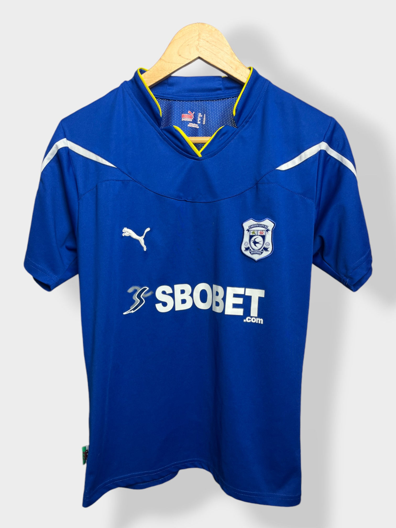 Puma Cardiff City 10/11 Home Youth Jersey - L - USED: Good