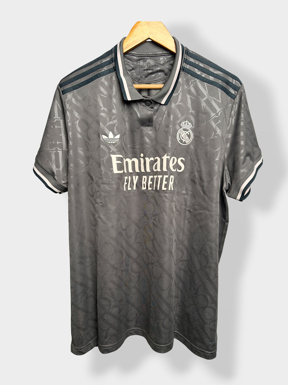 adidas Real Madrid 24/25 Third Women’s Jersey - 2XL - USED: Excellent