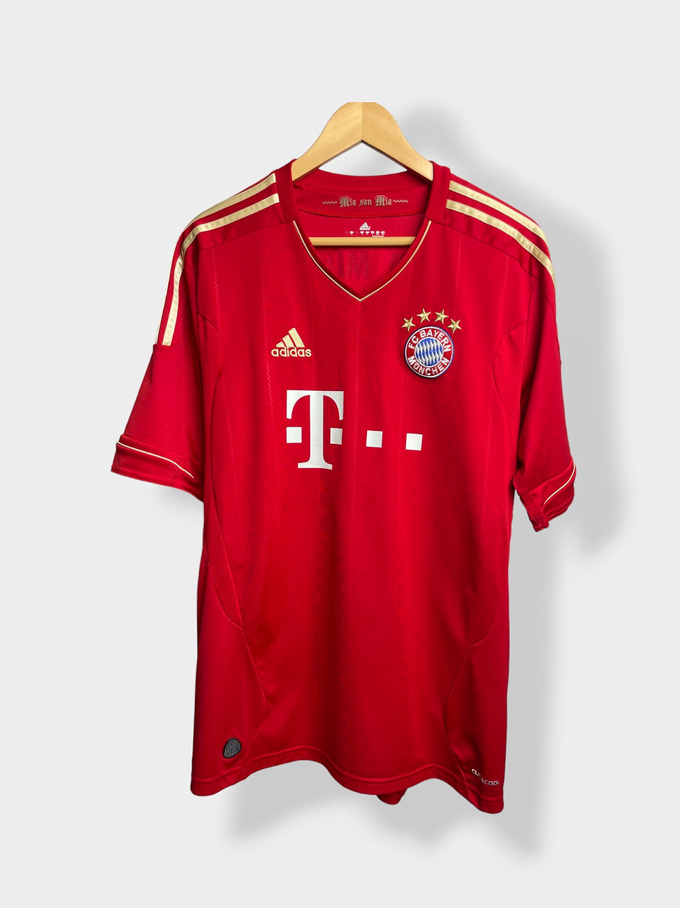 Thumbnail: adidas Bayern Munich 11/12 Home Jersey - Robben #10 - L - USED: Excellent