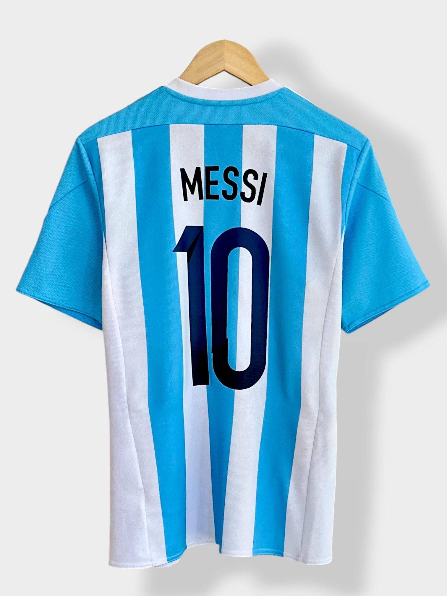 adidas Argentina 2015 Home Jersey - Messi #10 - M - USED: Good